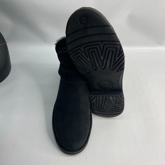 UGG Mckay Black Booties Sz 7.5 Fold Up Down Whipstitch Detail Rivet (READ) - Picture 8 of 9